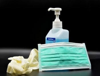 maseczka covid 14 marca 2023