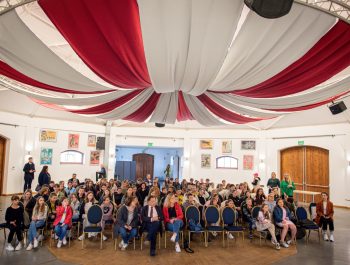 100 dzieci Ukraina 18 maja 2023